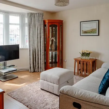 Spacious Garden And A64 - Dog Friendly Сasa de vacaciones *