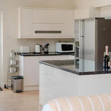 Spacious Garden And A64 - Dog Friendly Сasa de vacaciones York